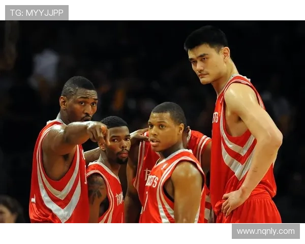 2019年姚明重返赛场展现传奇风采引发篮球迷热烈追忆与感动